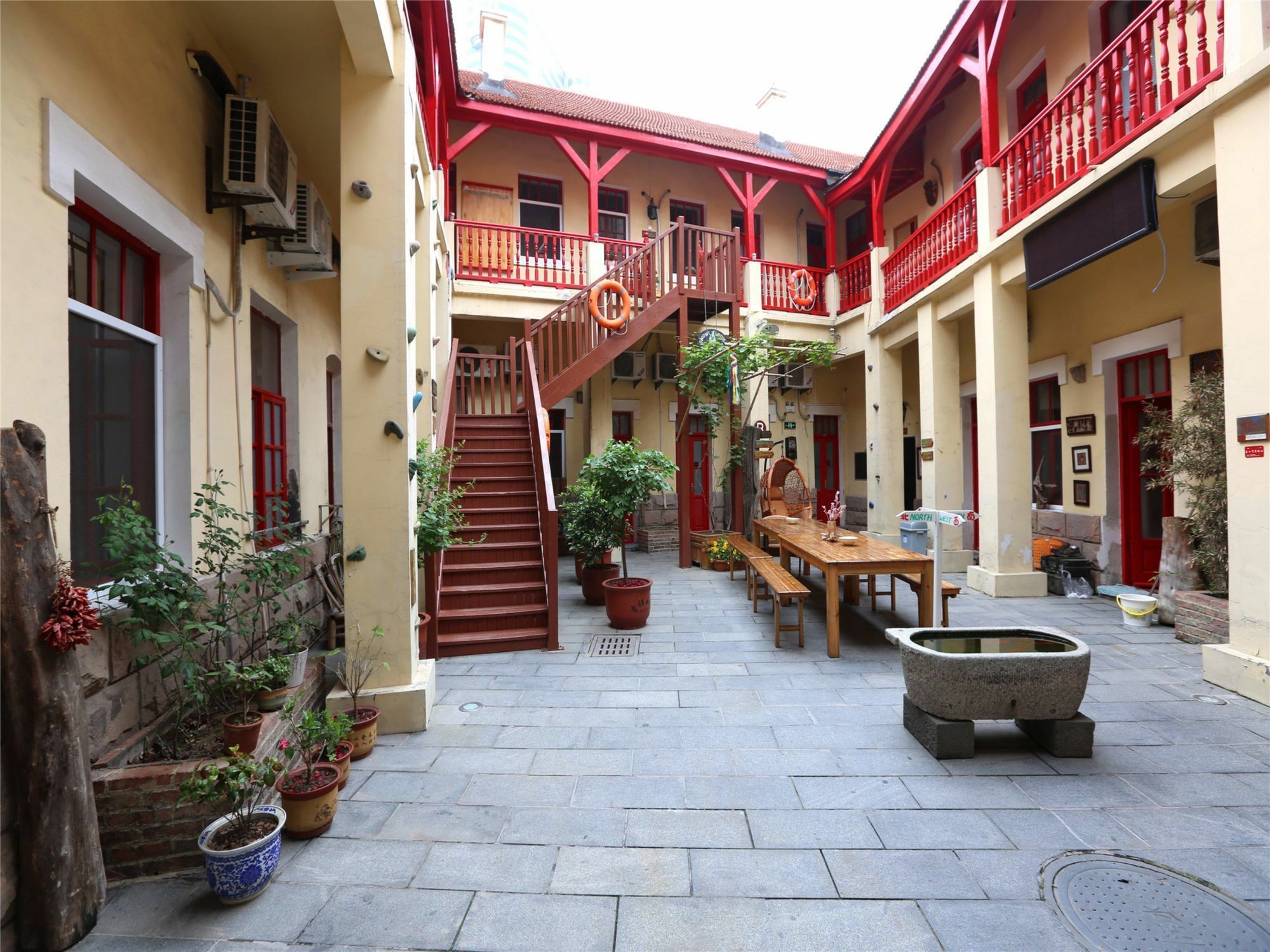 Wheat Youth Hostel Thanh Đảo Ngoại thất bức ảnh